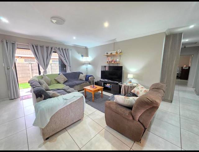 3 BEDROOM HOUSE FOR SALE IN MEYERTON CENTRAL